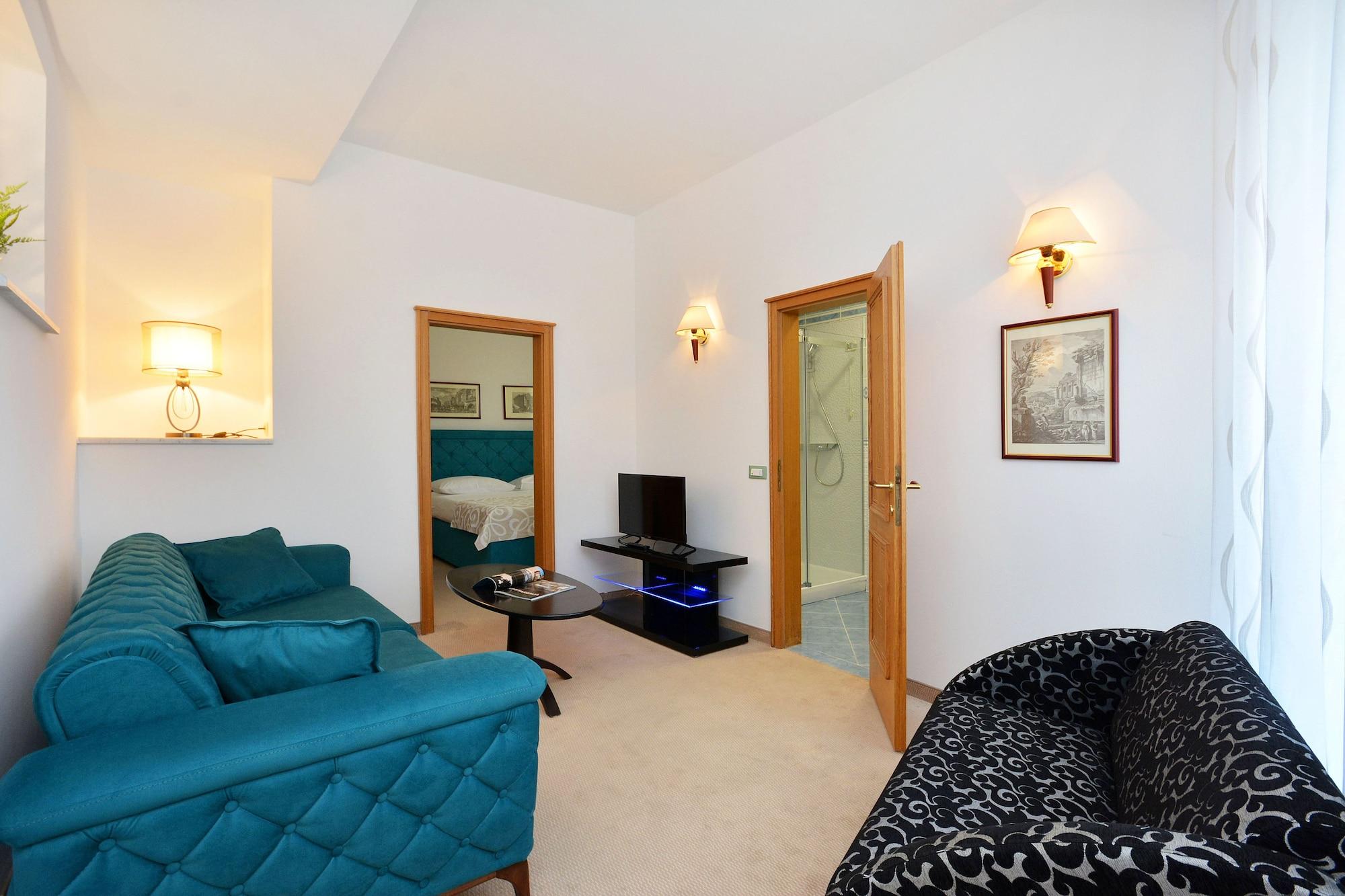 Hotel Adriana Σπλιτ Εξωτερικό φωτογραφία