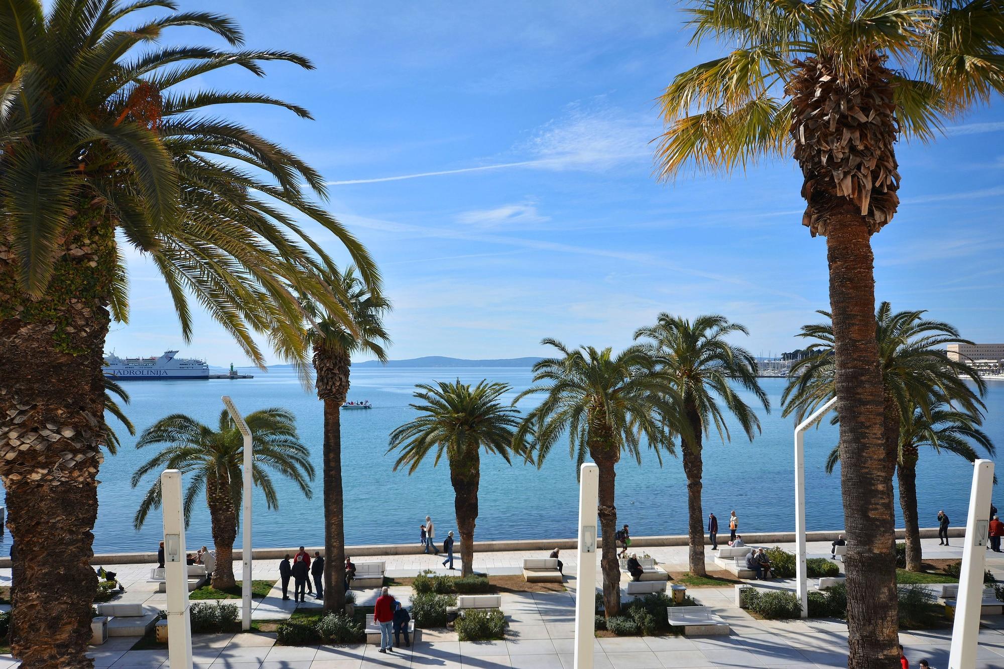 Hotel Adriana Σπλιτ Εξωτερικό φωτογραφία