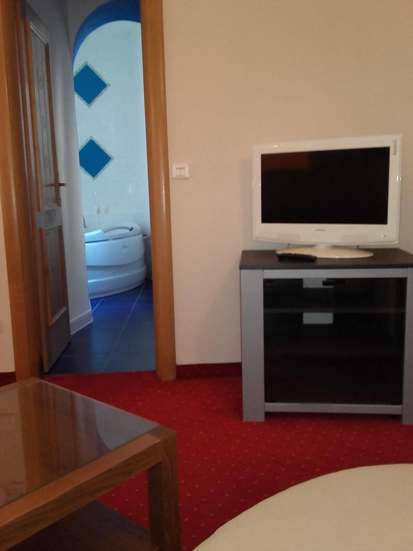 Hotel Adriana Σπλιτ Εξωτερικό φωτογραφία