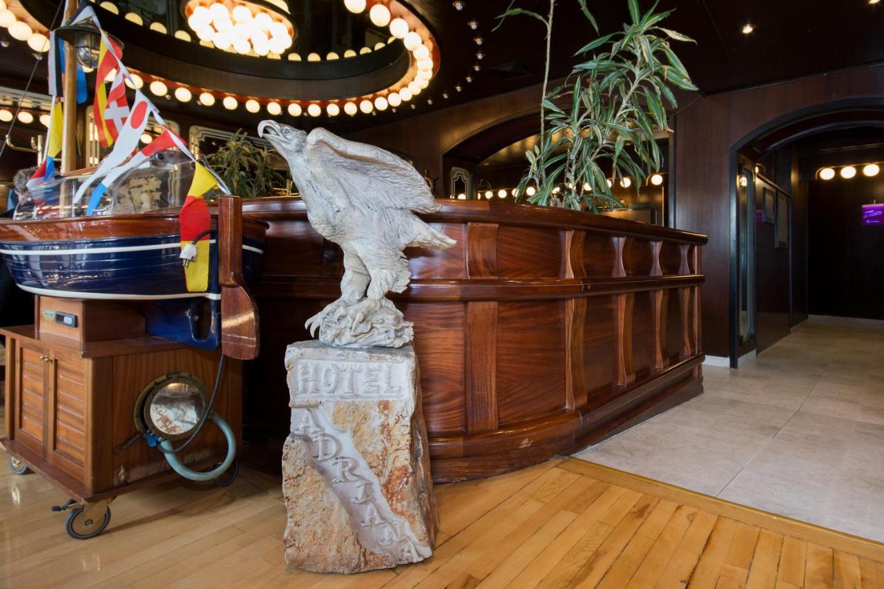 Hotel Adriana Σπλιτ Εξωτερικό φωτογραφία