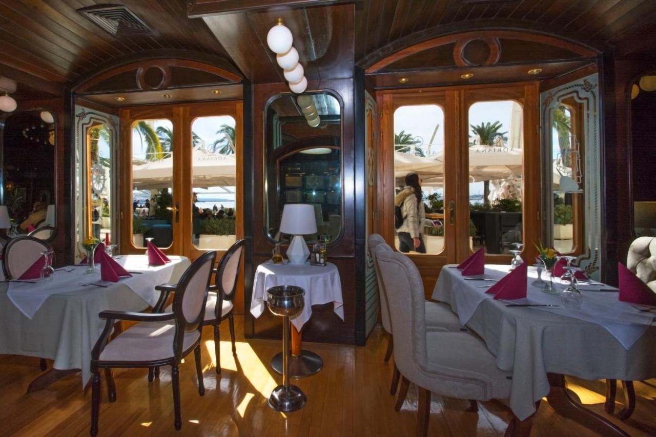 Hotel Adriana Σπλιτ Εξωτερικό φωτογραφία